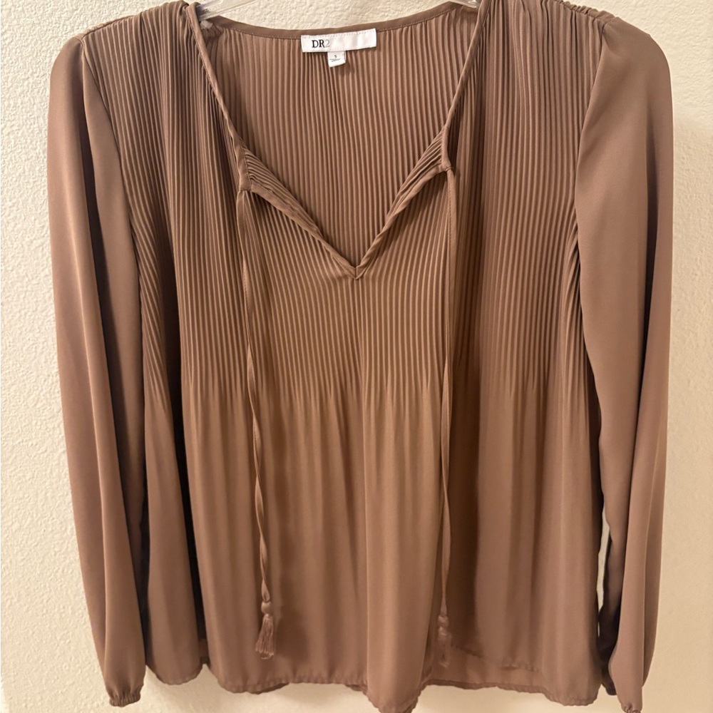 DR2 Women's Taupe Pleated Blouse